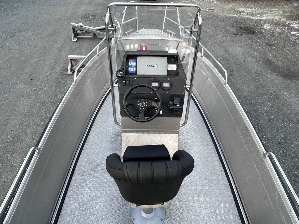 Buster LX Pro + Yamaha F70