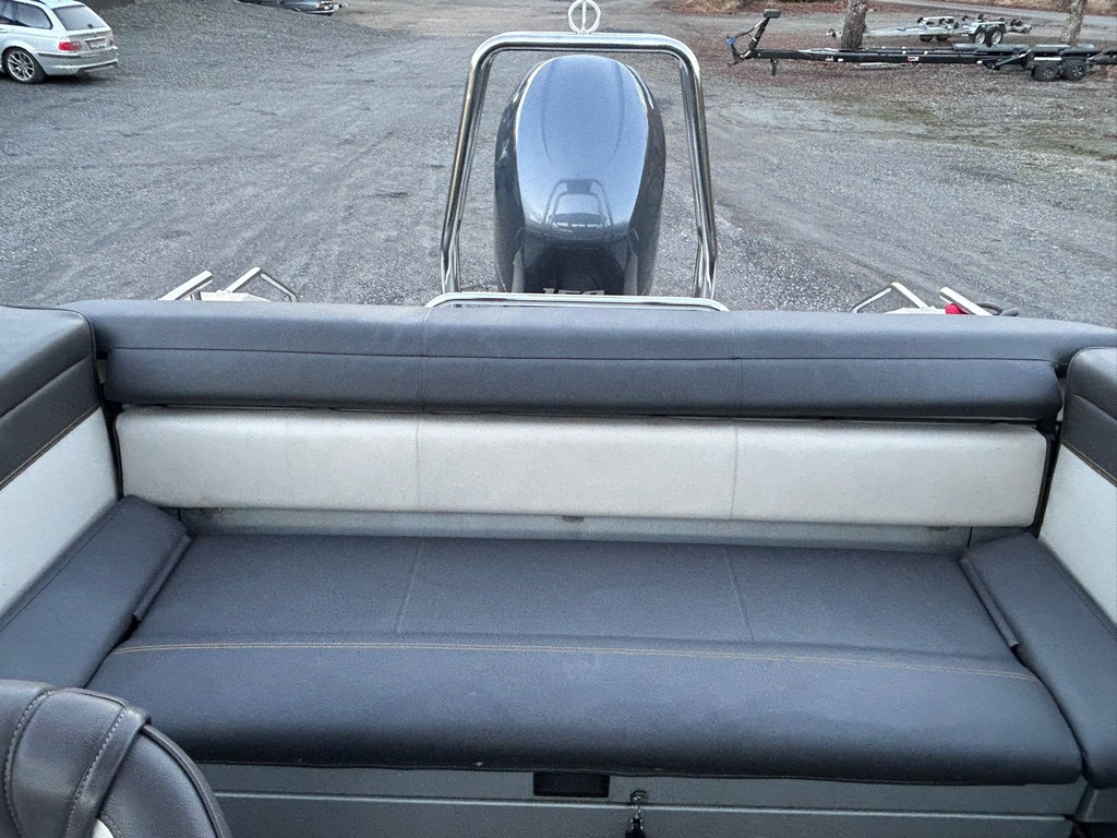 Buster Magnum + Yamaha F150